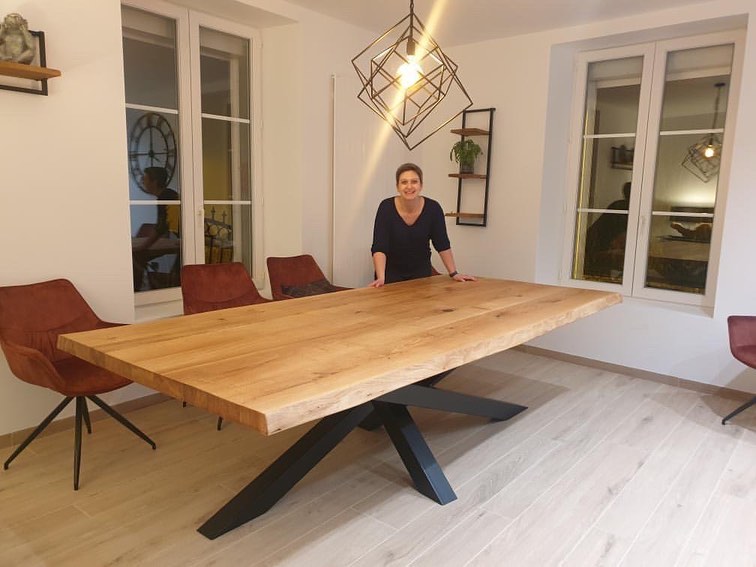 Table sur mesure 270 x 120 cm en chêne massif avec pied Mikado métal